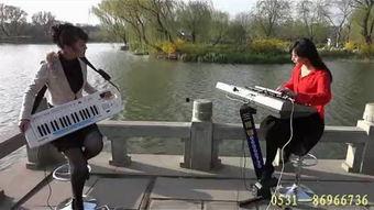 三排键电子琴演奏视频,音乐之旅中的指尖舞动